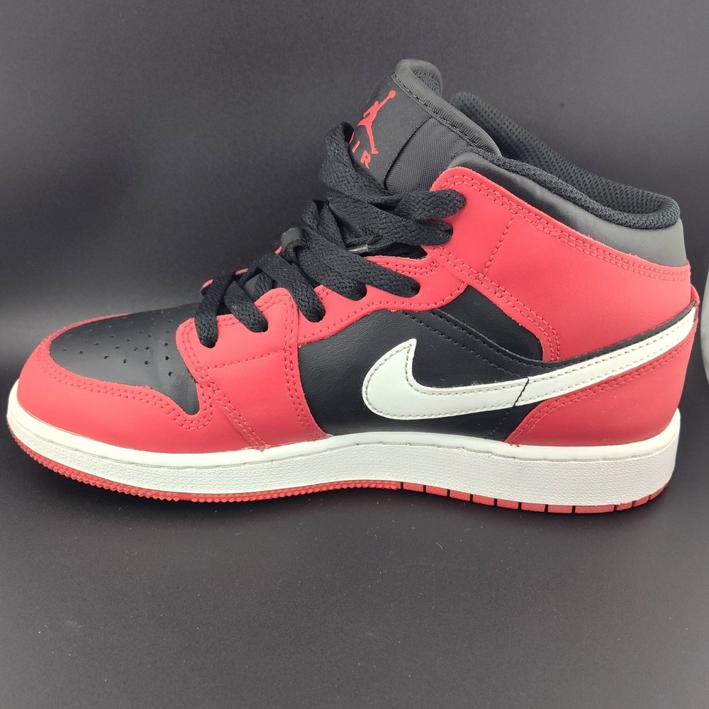 Nike Boys Air Jordan 1 Mid DQ8423-061 Black Basketball Shoes Size 6Y